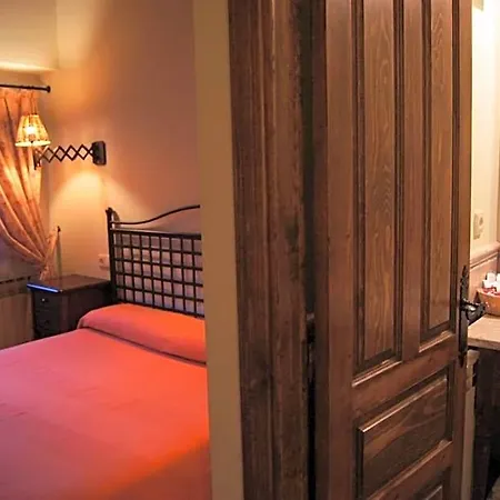 Hotel Charle Jaca